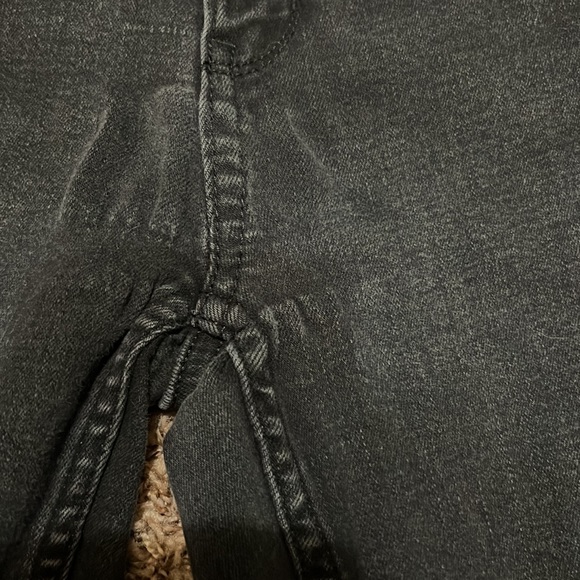 2/$22 Calvin Klein black size 4 straight leg/skinny jeans. Gently used. - Picture 7 of 8